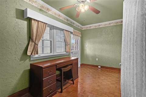 Villa ou maison à vendre à Eustis, Floride: 2 chambres, 152.17 m2 № 2388363 - photo 24