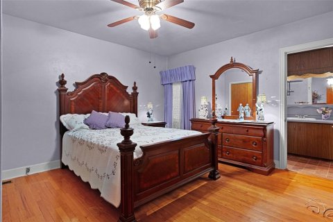 Villa ou maison à vendre à Eustis, Floride: 2 chambres, 152.17 m2 № 2388363 - photo 19