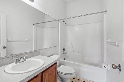 Condominio en venta en Gainesville, Florida, 2 dormitorios, 109.25 m2 № 1903080 - foto 17