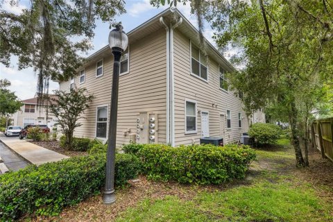 Condominio en venta en Gainesville, Florida, 2 dormitorios, 109.25 m2 № 1903080 - foto 22