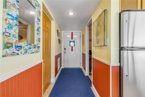 Купить кондоминиум в Нью-Смирна-Бич, Флорида 7 комнат, 117.99м2, № 1530337 - фото 19