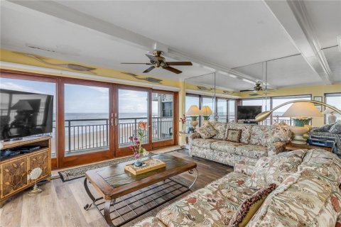 Купить кондоминиум в Нью-Смирна-Бич, Флорида 7 комнат, 117.99м2, № 1530337 - фото 13