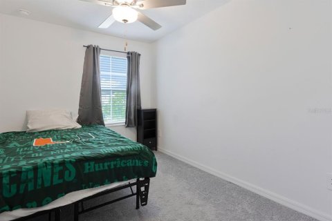 Townhouse in Land O' Lakes, Florida 3 bedrooms, 151.8 sq.m. № 2225237 - photo 22