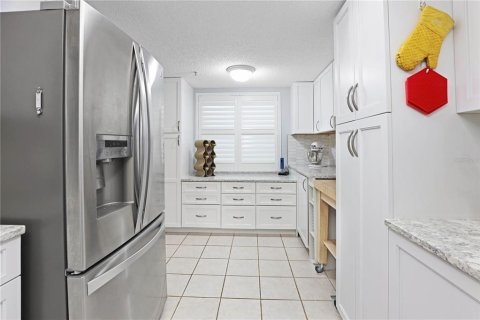 Copropriété à louer à Bradenton, Floride: 2 chambres, 96.8 m2 № 2389230 - photo 8