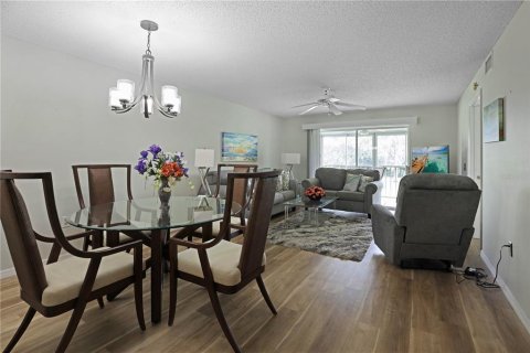 Copropriété à louer à Bradenton, Floride: 2 chambres, 96.8 m2 № 2389230 - photo 9