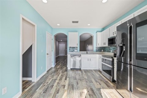 Adosado en alquiler en Odessa, Florida, 2 dormitorios, 115.2 m2 № 2093800 - foto 19