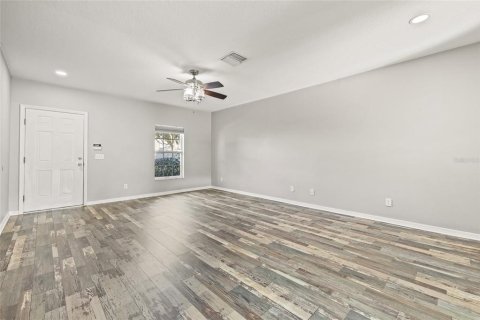 Adosado en alquiler en Odessa, Florida, 2 dormitorios, 115.2 m2 № 2093800 - foto 11