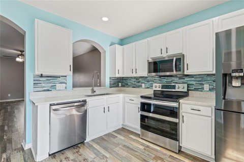 Adosado en alquiler en Odessa, Florida, 2 dormitorios, 115.2 m2 № 2093800 - foto 15