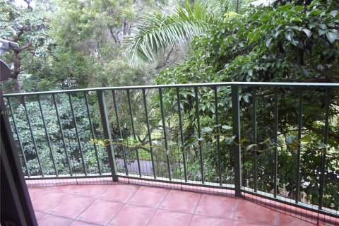 Condo in Miami, Florida, 2 bedrooms  № 1872041 - photo 21