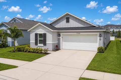 House in Davenport, Florida 4 bedrooms, 172.98 sq.m. № 2258341 - photo 2