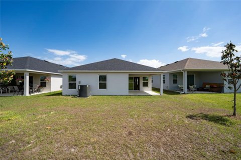 House in Davenport, Florida 4 bedrooms, 172.98 sq.m. № 2258341 - photo 28