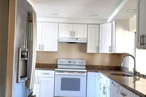 Villa ou maison à vendre à Holiday, Floride: 3 chambres, 141.03 m2 № 1854567 - photo 7