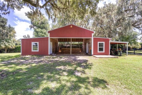 Villa ou maison à vendre à Ocala, Floride: 9 chambres, 528.15 m2 № 1308081 - photo 11