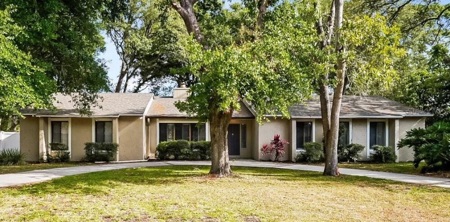 Casa en Altamonte Springs, Florida 3 dormitorios, 137.4 m2 № 1905265