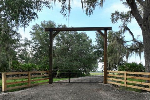 Terreno en venta en Ona, Florida № 1900147 - foto 1