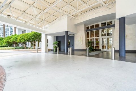 Copropriété à louer à Miami, Floride: 2 chambres, 144.74 m2 № 2404257 - photo 21