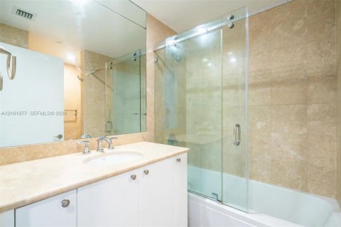 Copropriété à louer à Miami, Floride: 2 chambres, 144.74 m2 № 2404257 - photo 14