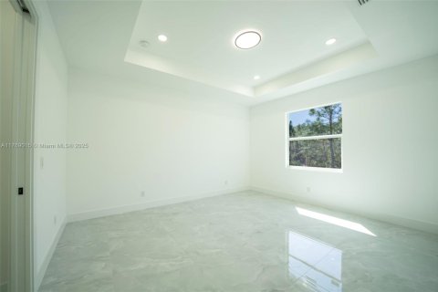 House in Lehigh Acres, Florida 4 bedrooms, 174.84 sq.m. № 1731225 - photo 18