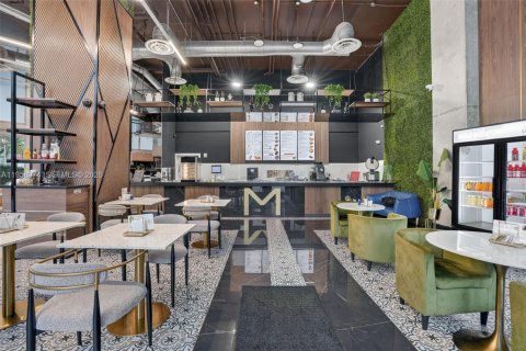 Immobilier commercial à Miami, Floride № 2079970