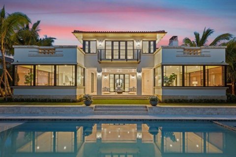 House in Palm Beach, Florida 6 bedrooms, 653.47 sq.m. № 2087753 - photo 29
