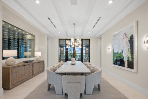 House in Palm Beach, Florida 6 bedrooms, 653.47 sq.m. № 2087753 - photo 25