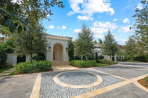 House in Palm Beach, Florida 6 bedrooms, 653.47 sq.m. № 2087753 - photo 7