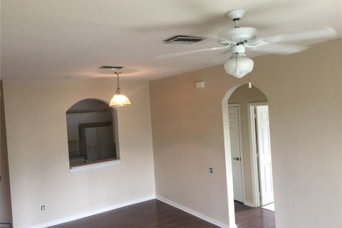 Condo in Orlando, Florida, 3 bedrooms  № 1910462 - photo 5