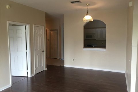 Condo in Orlando, Florida, 3 bedrooms  № 1910462 - photo 17