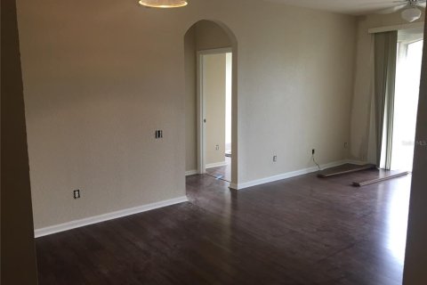 Condo in Orlando, Florida, 3 bedrooms  № 1910462 - photo 4