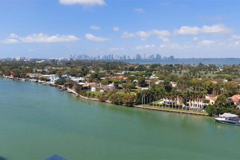 Copropriété à louer à Miami Beach, Floride: 2 chambres, 110.55 m2 № 1698697 - photo 6