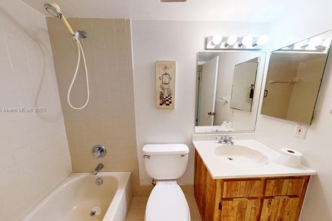 Touwnhouse à vendre à Davie, Floride: 2 chambres, 124.12 m2 № 1974606 - photo 25