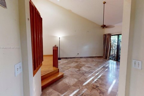 Touwnhouse à vendre à Davie, Floride: 2 chambres, 124.12 m2 № 1974606 - photo 7