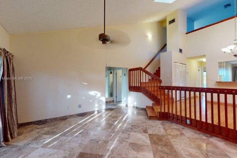 Touwnhouse à vendre à Davie, Floride: 2 chambres, 124.12 m2 № 1974606 - photo 17