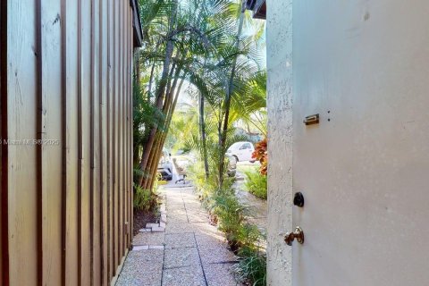 Touwnhouse à vendre à Davie, Floride: 2 chambres, 124.12 m2 № 1974606 - photo 4