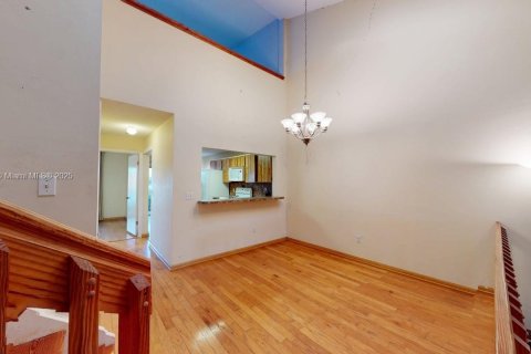 Touwnhouse à vendre à Davie, Floride: 2 chambres, 124.12 m2 № 1974606 - photo 19