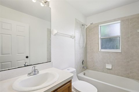 Casa en venta en North Port, Florida, 3 dormitorios, 120.49 m2 № 1813212 - foto 19