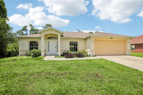 Casa en venta en North Port, Florida, 3 dormitorios, 120.49 m2 № 1813212 - foto 2
