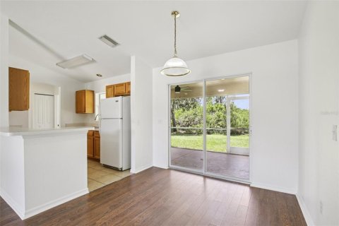 Casa en venta en North Port, Florida, 3 dormitorios, 120.49 m2 № 1813212 - foto 11