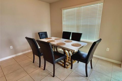 Casa en venta en North Port, Florida, 3 dormitorios, 155.61 m2 № 1791540 - foto 5