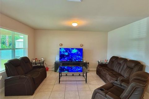 Casa en venta en North Port, Florida, 3 dormitorios, 155.61 m2 № 1791540 - foto 4