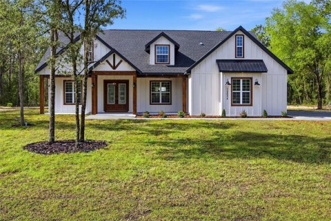 Casa en Dunnellon, Florida 4 dormitorios, 214.33 m2 № 2097564