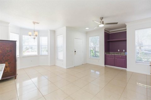 Condo in Tampa, Florida, 2 bedrooms  № 1722166 - photo 9