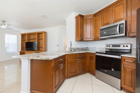 Condo in Tampa, Florida, 2 bedrooms  № 1722166 - photo 15