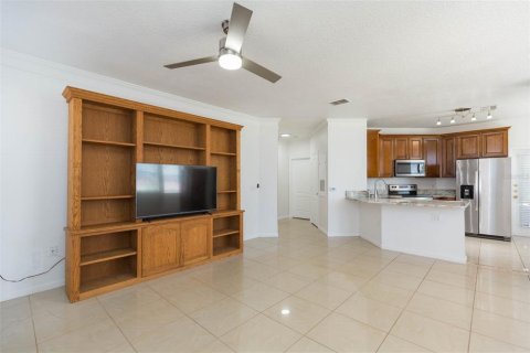 Condo in Tampa, Florida, 2 bedrooms  № 1722166 - photo 7