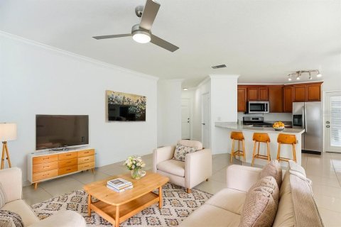 Condo in Tampa, Florida, 2 bedrooms  № 1722166 - photo 4