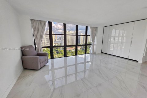 Снять в аренду кондоминиум в Авентура, Флорида 2 спальни, 126.35м2, № 1954301 - фото 6