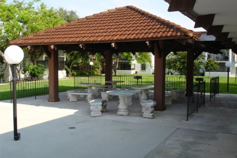 Condo in Palmetto Bay, Florida, 2 bedrooms  № 2076561 - photo 27