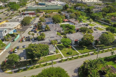 Condo in Palmetto Bay, Florida, 2 bedrooms  № 2076561 - photo 23