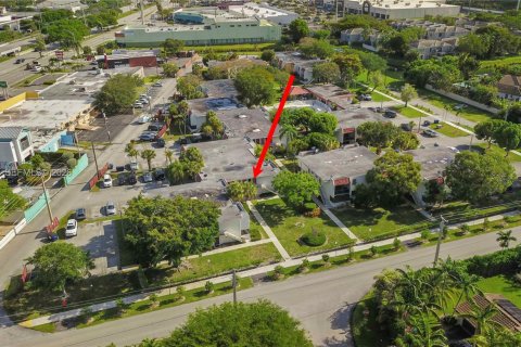 Condo in Palmetto Bay, Florida, 2 bedrooms  № 2076561 - photo 20