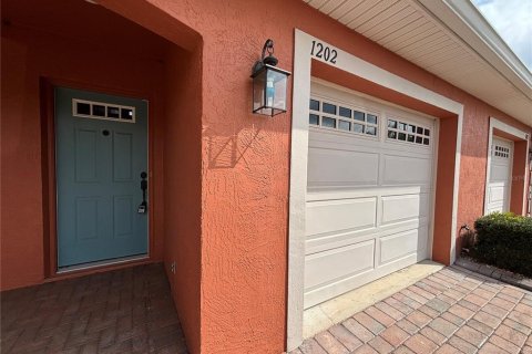 Condo in Lake Wales, Florida, 2 bedrooms  № 1391334 - photo 3